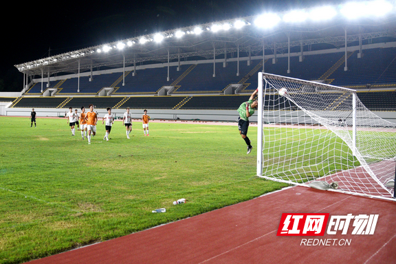 成功再入一, 制定了一系