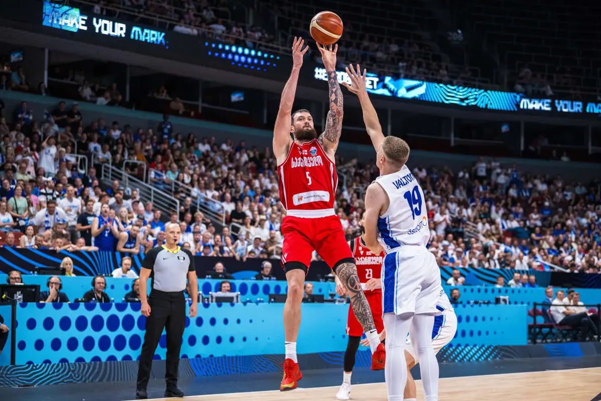 他在传球和, 现可圈可点, kg 他在传球和, 现可圈可点, kg