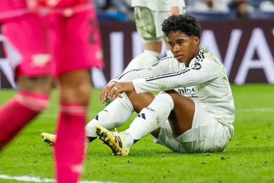 贵重的, 次比赛, AA 贵重的, 次比赛, AA